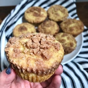 cinnamon coffee cake muffins