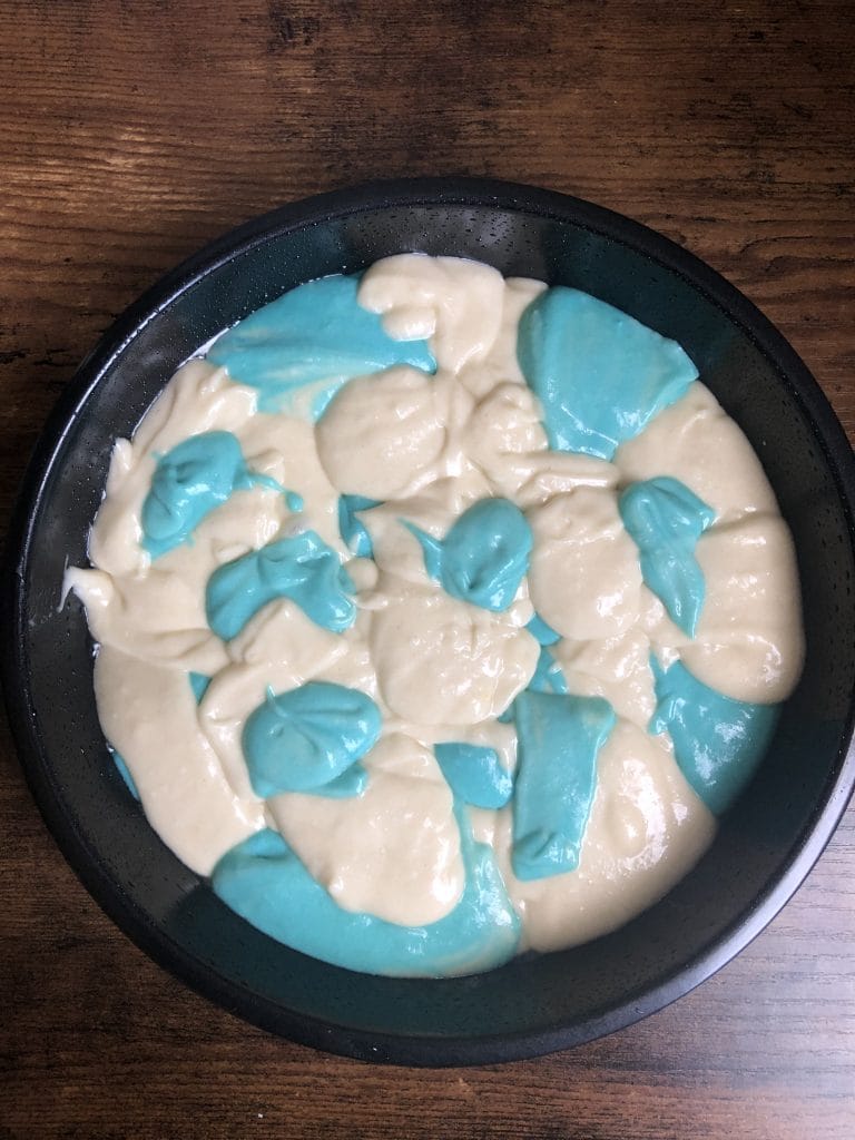 vanilla cake with raspberry buttercream