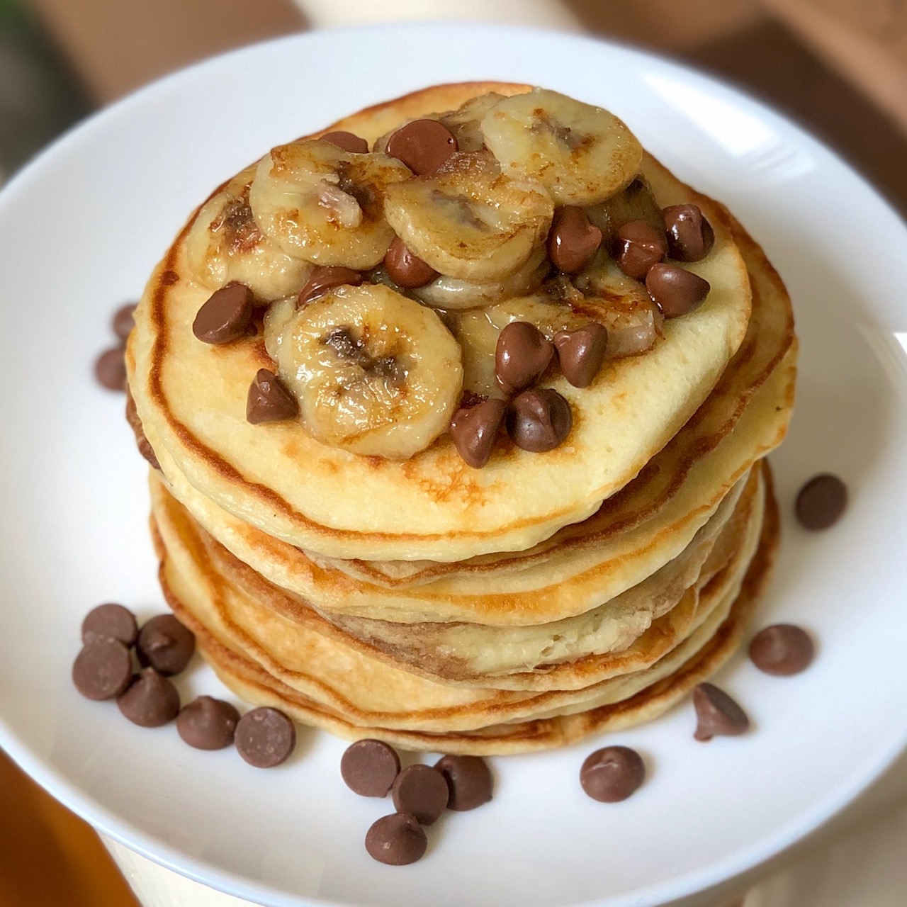 Greek yogurt pancakes with bananas