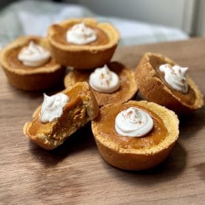 Paleo Mini Pumpkin Pies