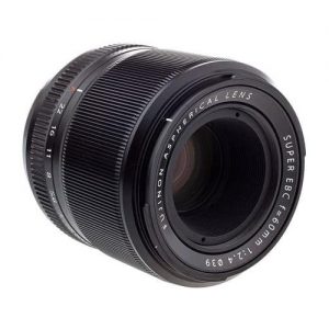 A Fujinon XF 60mm F2.4 R Macro lens.