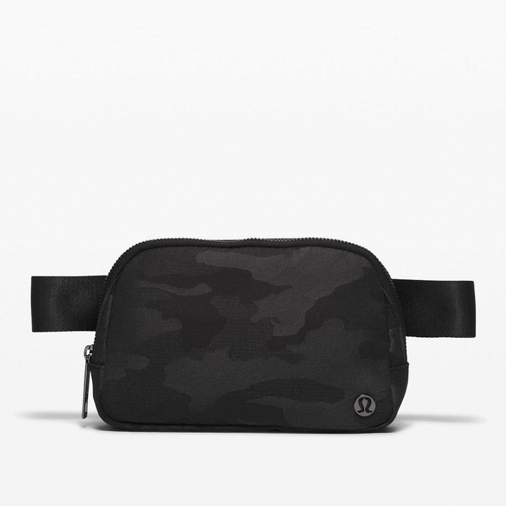 A Lululemon Everywhere Belt Bag in Black Camo.