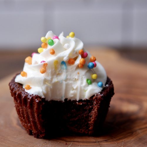 greek yogurt frosting