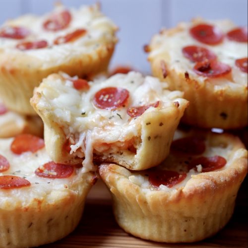 mini deep dish pizzas