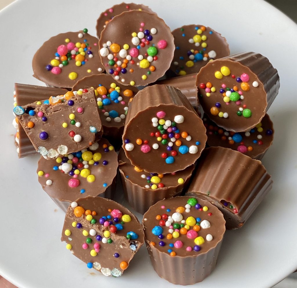 Three Ingredient Fudge - Food By The Gram