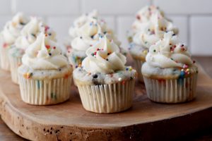 healthier funfetti cupcakes