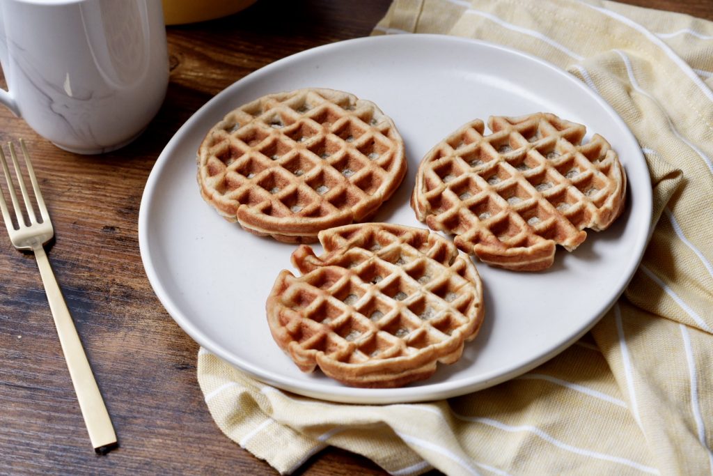 banana bread waffles