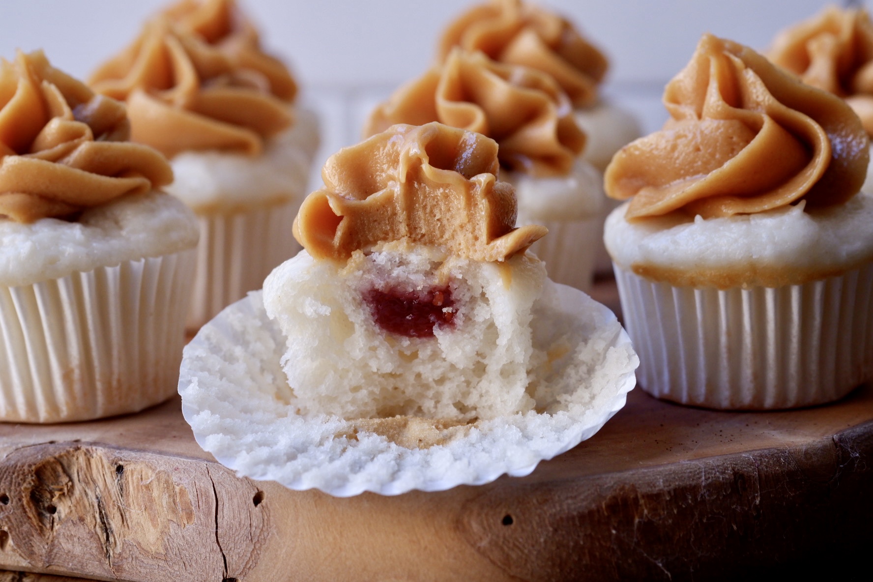 Healthy peanut butter and jelly cupcakes
