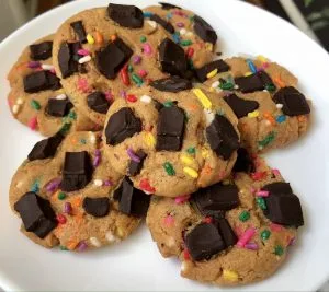 gluten free peanut butter chocolate chunk cookies