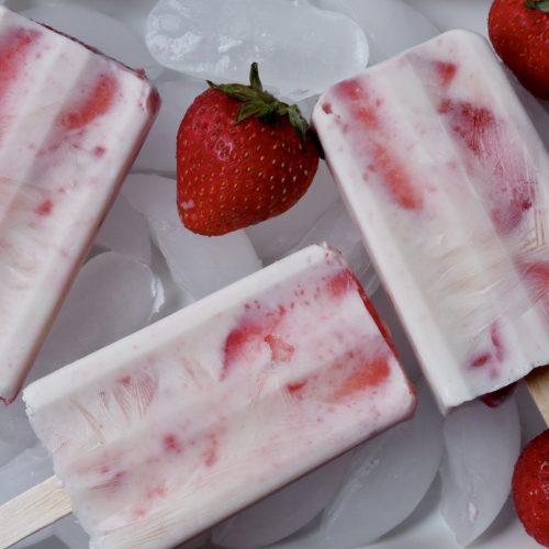 strawberry cheesecake popsicles