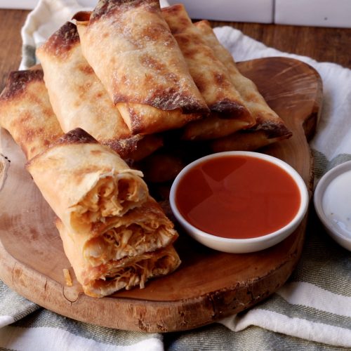 healthy buffalo chicken egg rolls