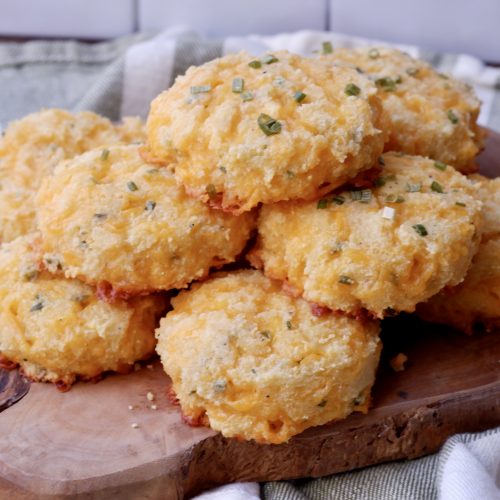 keto cheddar chive biscuits