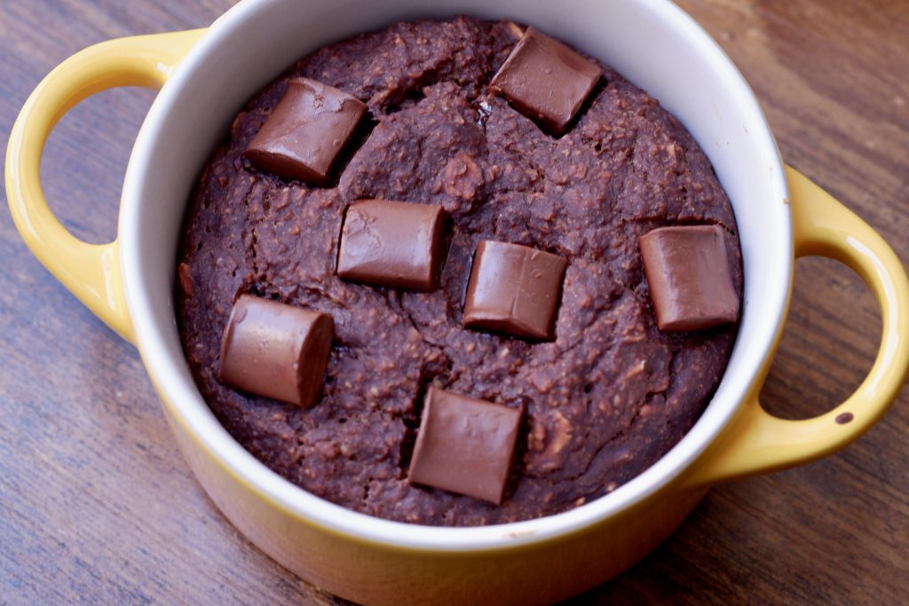 chocolate raspberry baked oats