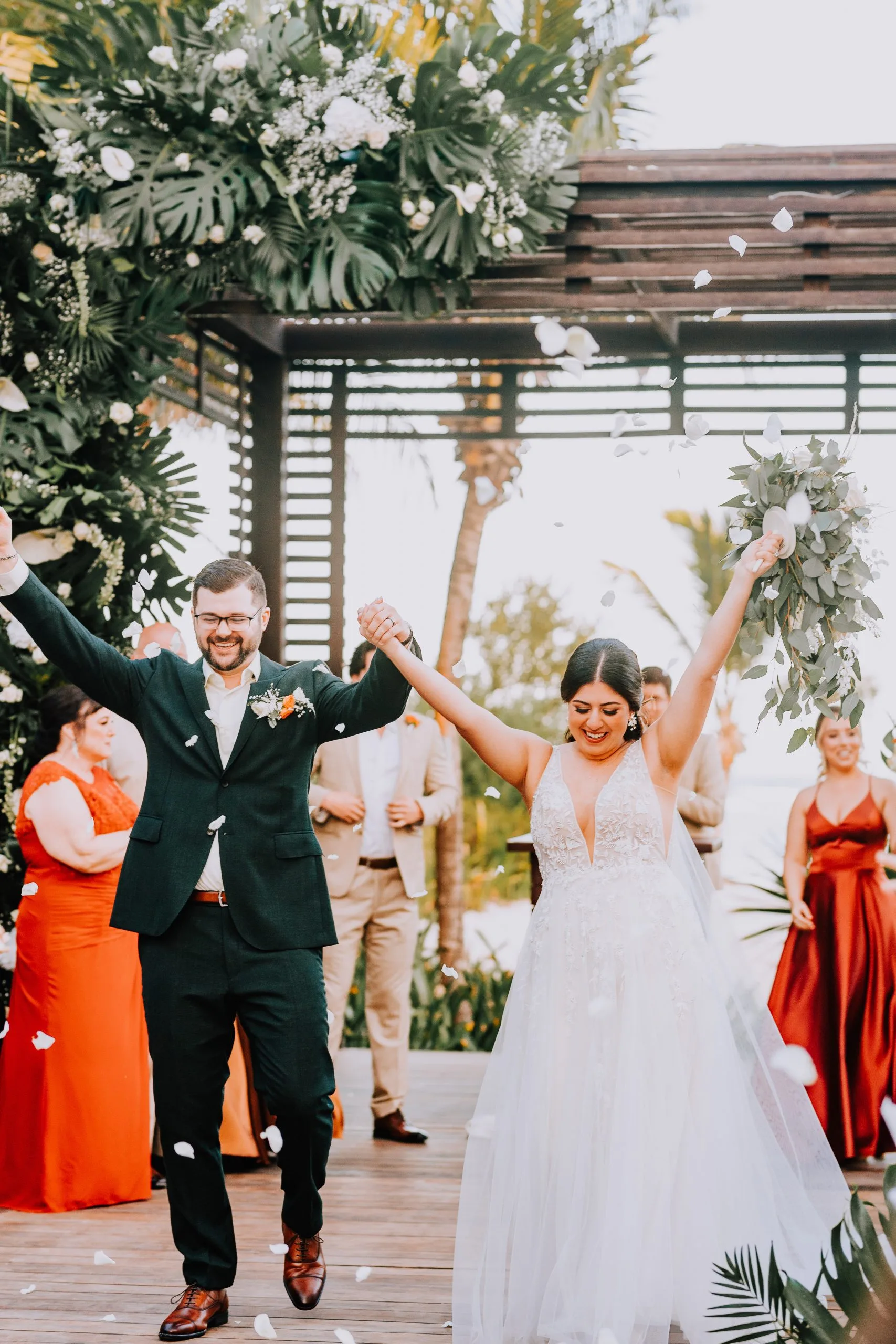 destination wedding at unico 2087