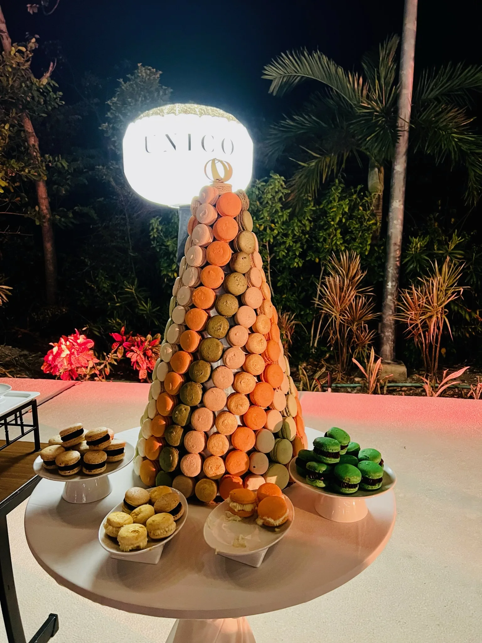 destination wedding at unico 2087