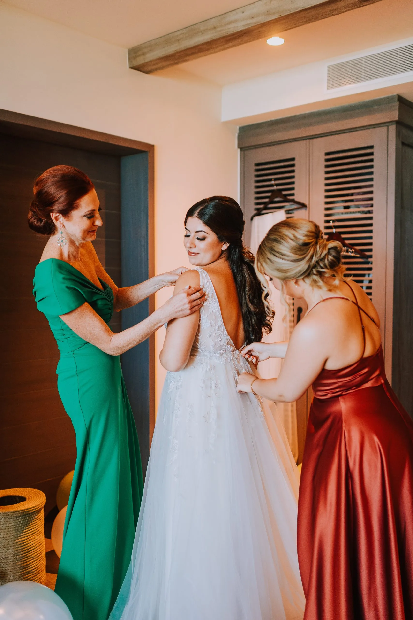 destination wedding at unico 2087