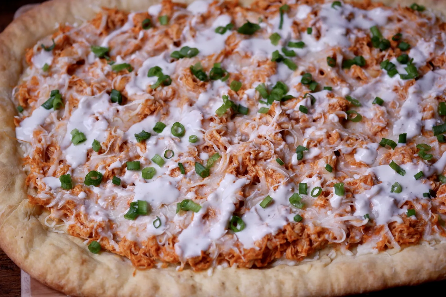 healthy buffalo chicken pizza