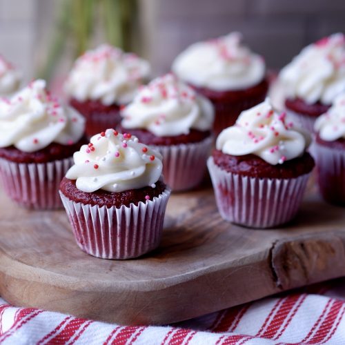 healthy red velvet cupcakes