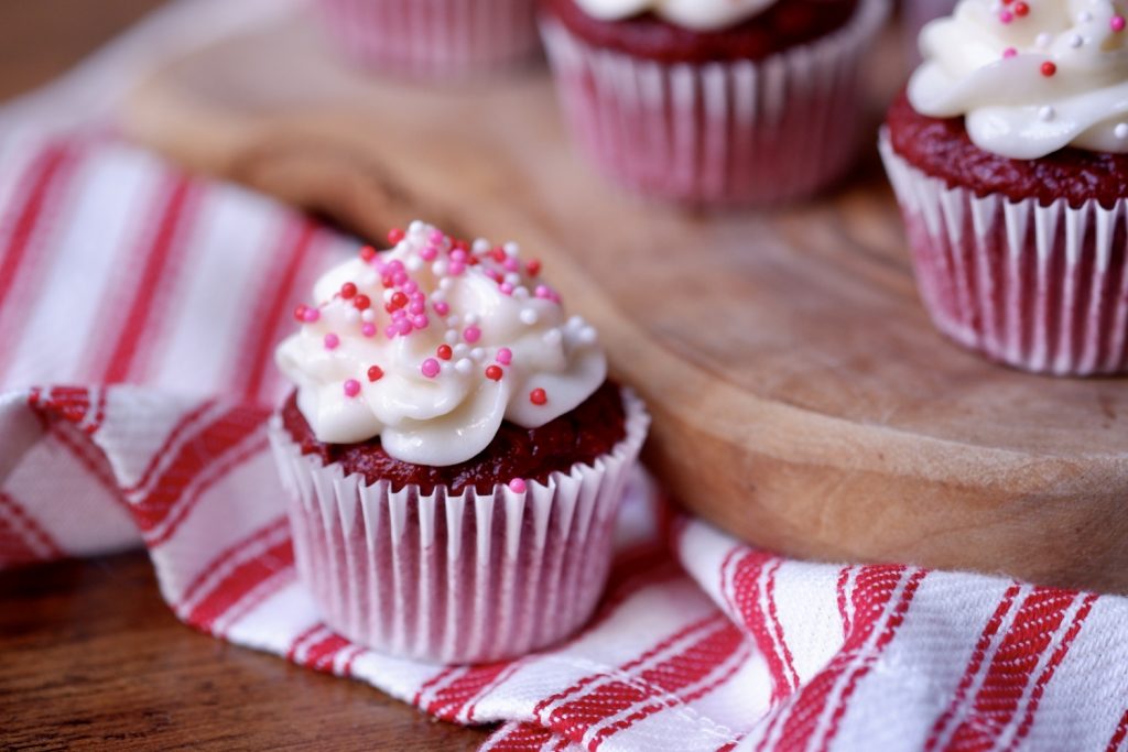 healthy red velvet cupcakes