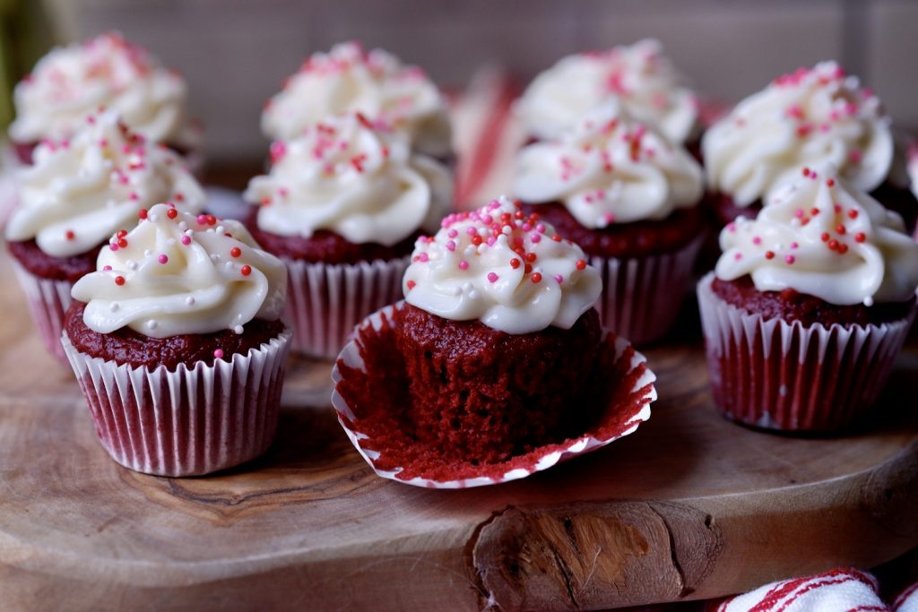 healthy red velvet cupcakes