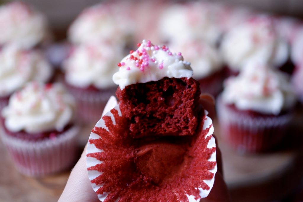 healthy red velvet cupcakes