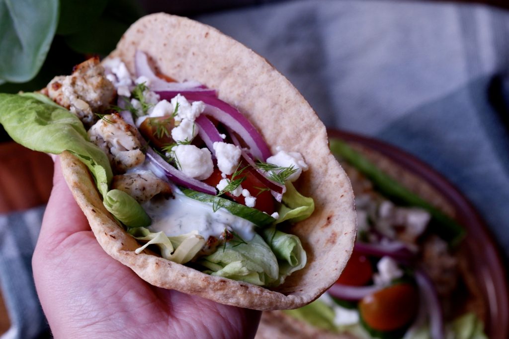 greek chicken pita sandwiches