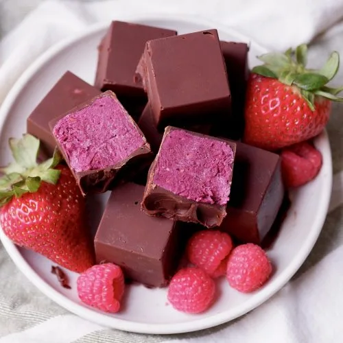 very berry ice cream bites