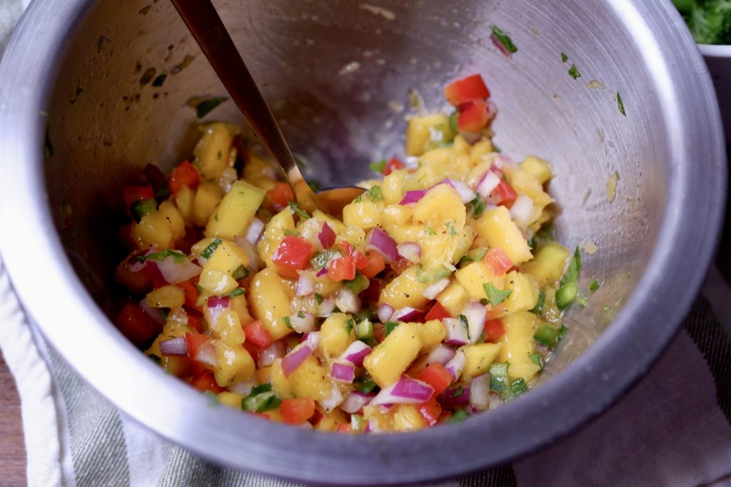 air fryer salmon with mango salsa