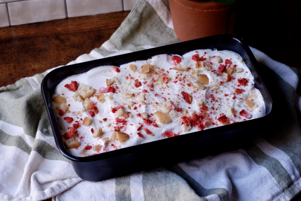 strawberry cheesecake icebox cake