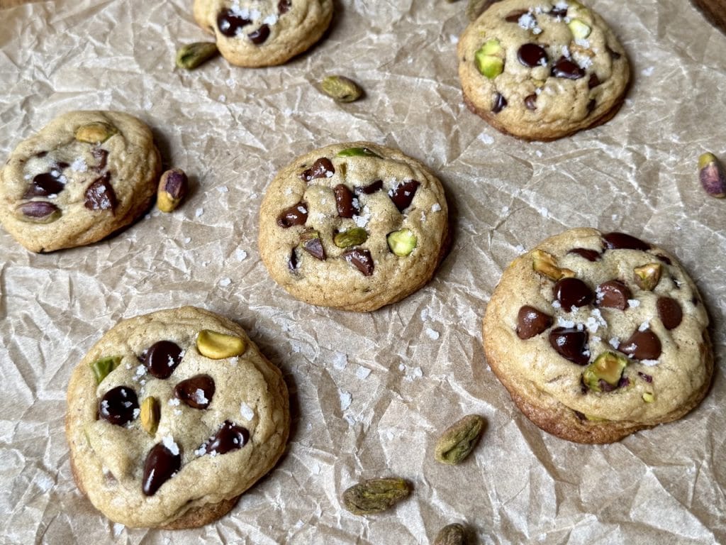 brown butter pistachio chocolate chip cookies