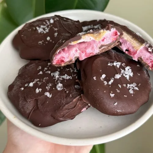 pb&j frozen yogurt clusters