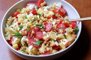 hot honey peach pasta salad