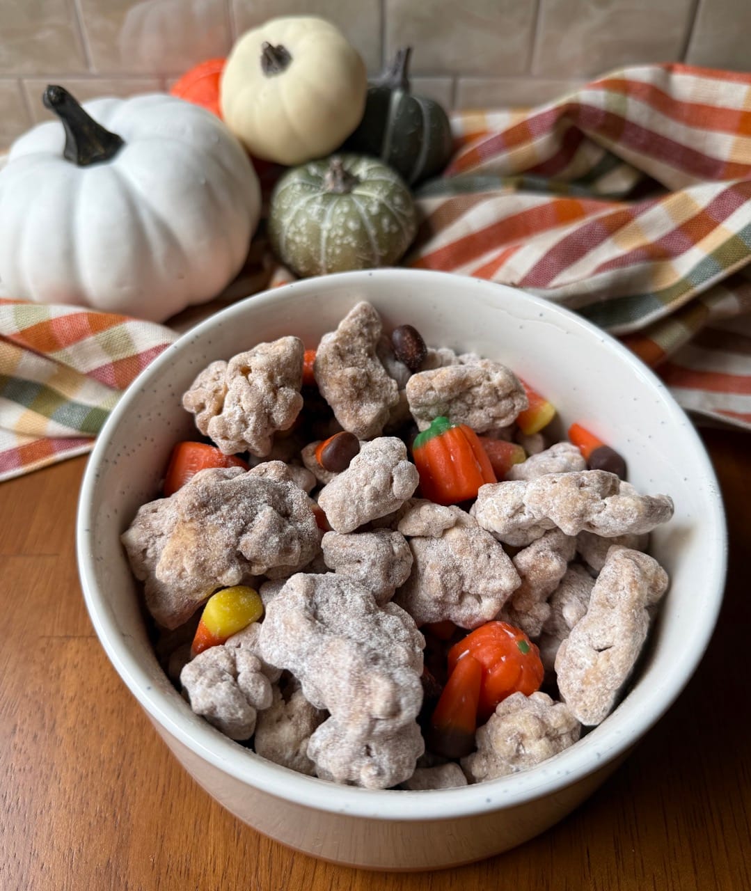 pumpkin spice rice cake muddy buddies