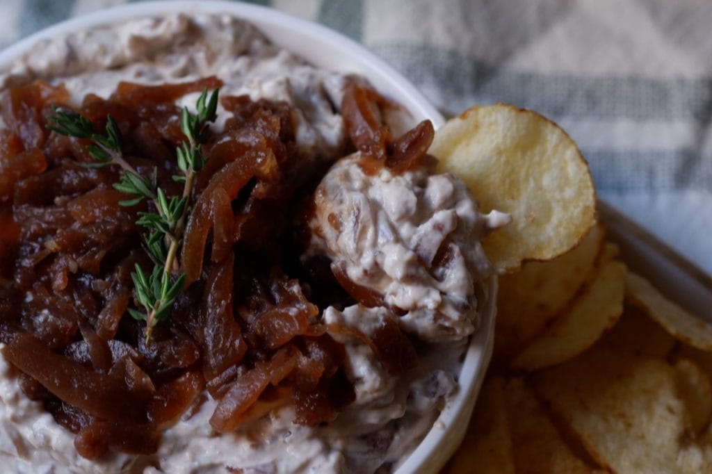 healthy caramelized onion dip