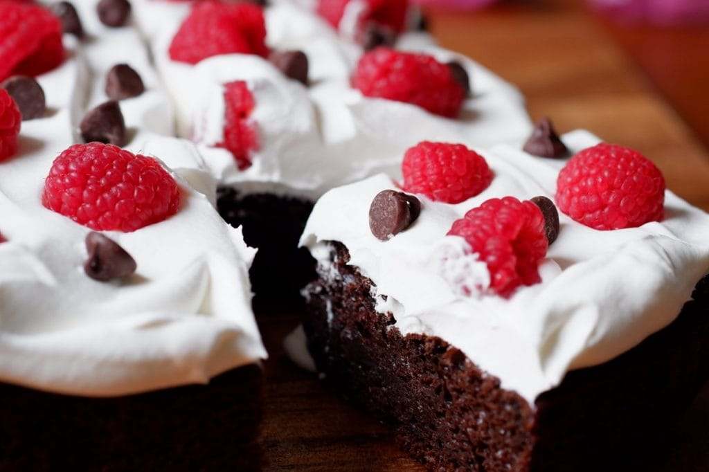 healthy chocolate raspberry snack cake
