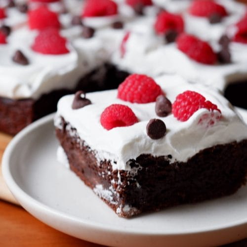 healthy chocolate raspberry snack cake