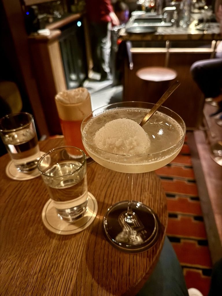 amsterdam travel guide