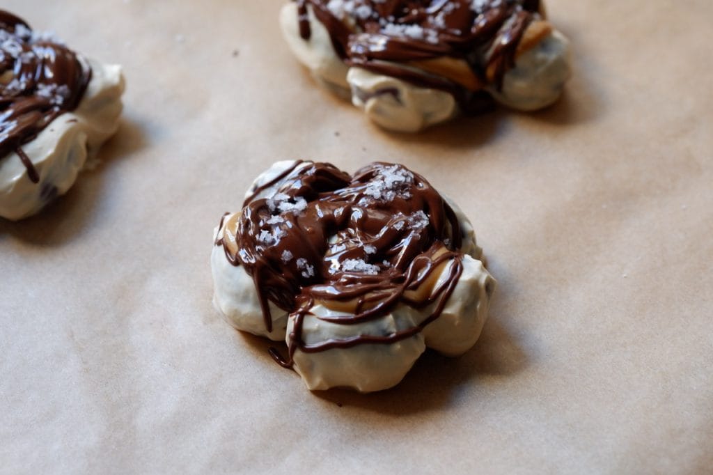 pb&j grape yogurt bark