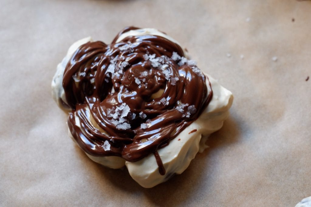 pb&j grape yogurt bark