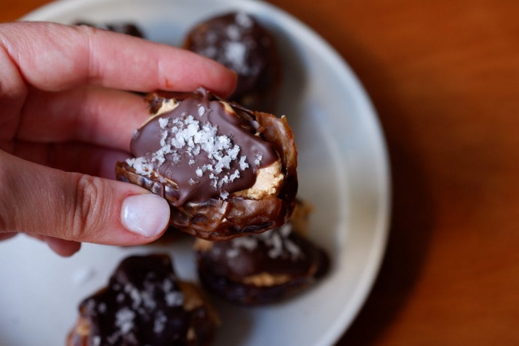 protein cookie dough dates