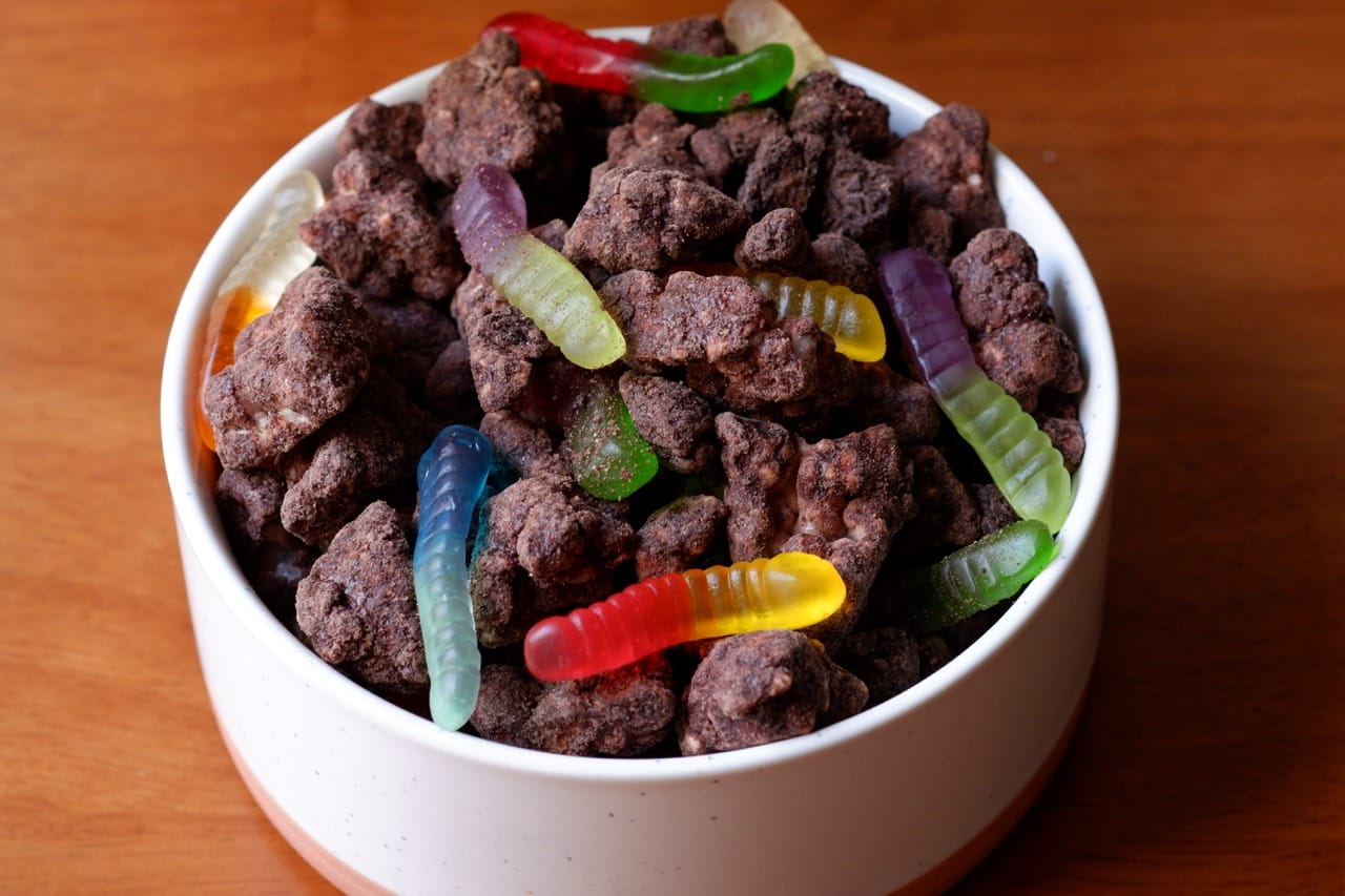Dirt Rice Cake Muddy Buddies