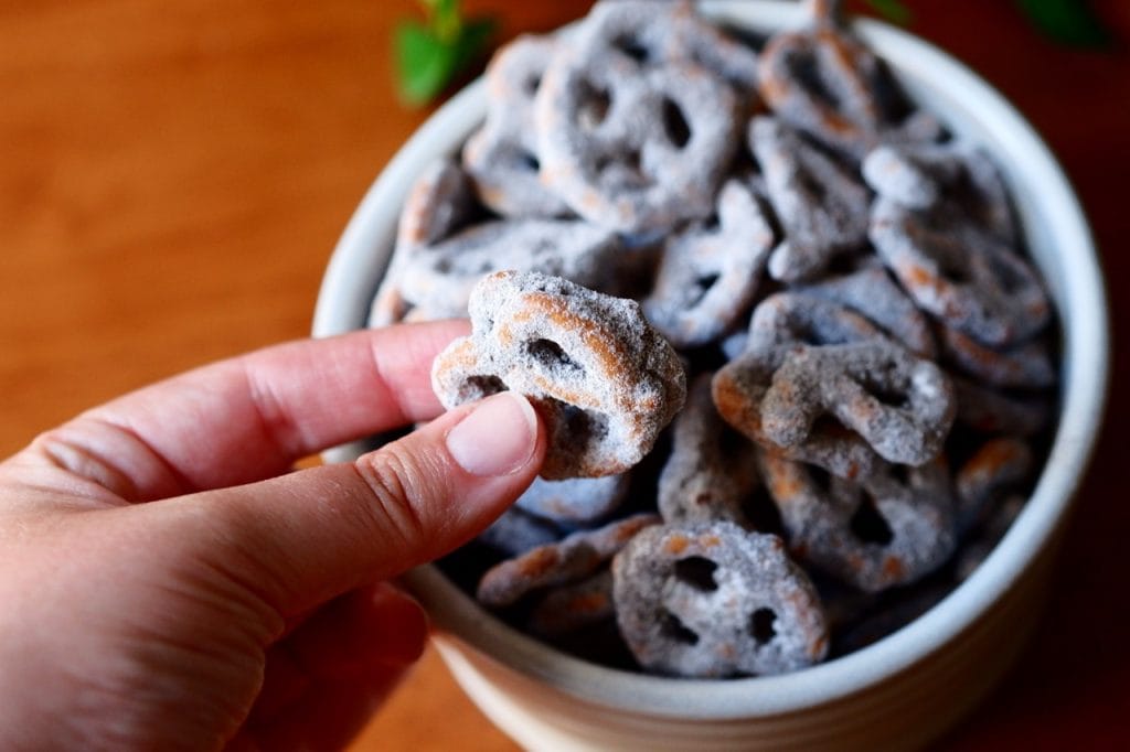 Oreo Pretzel Muddy Buddies