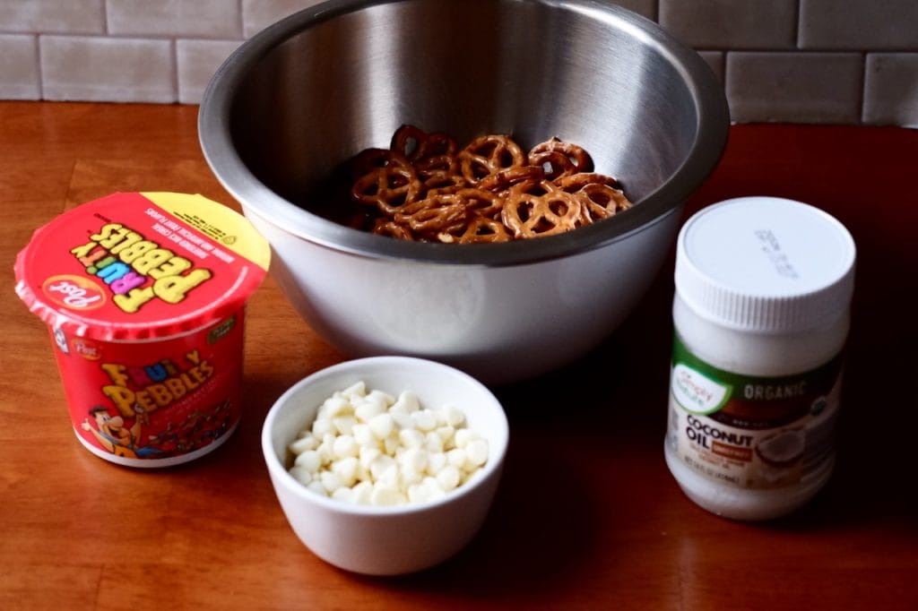 Fruity Pebbles Pretzel Muddy Buddies