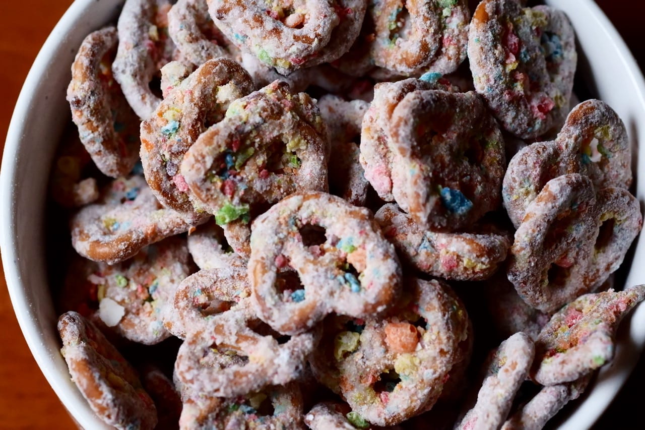 Fruity Pebbles Pretzel Muddy Buddies
