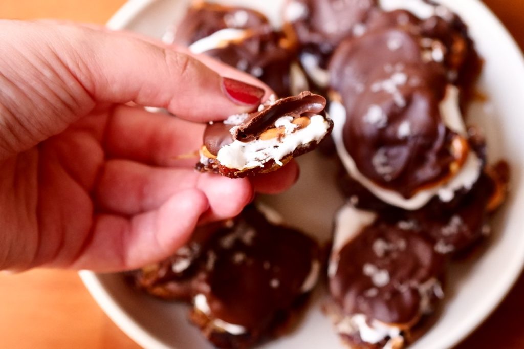 Smores Smashed Pretzel Dates
