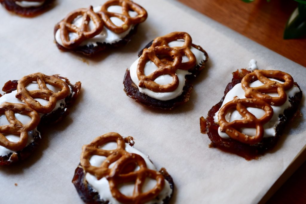 Smores Smashed Pretzel Dates