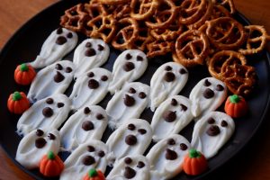 icing ghosts