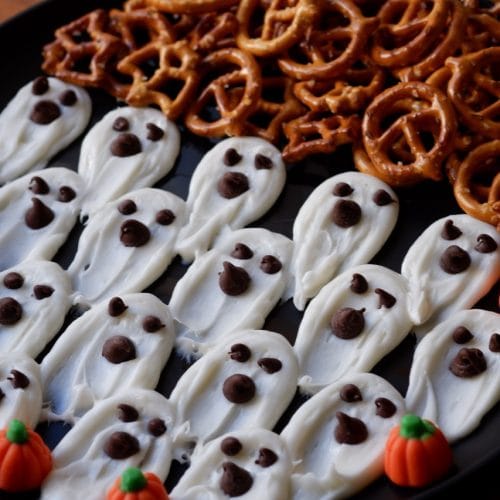 icing ghosts